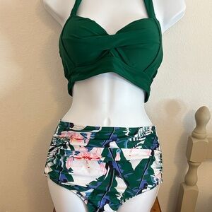 Green Floral Women's Swim Set